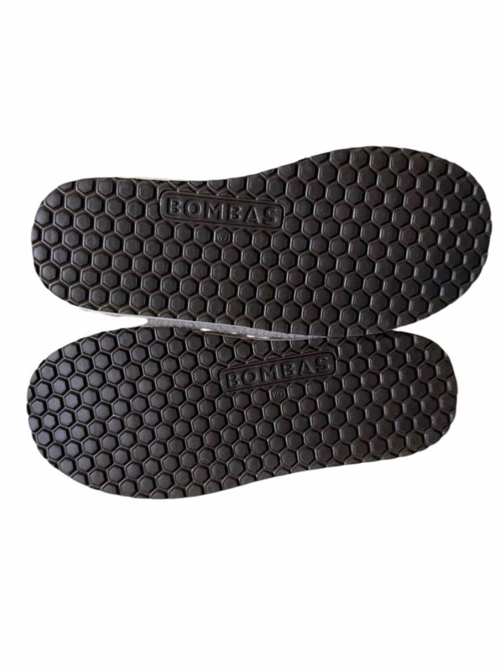 Bombas Women’s Plush Sunday Slipper - Picture 4 of 5